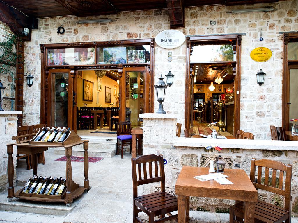 Hadrian Gate Hotel Antalya Luaran gambar